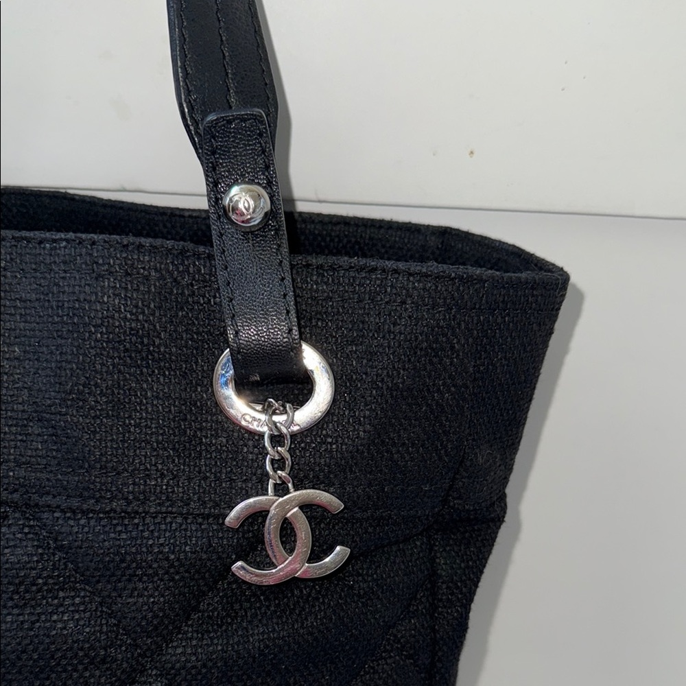Chanel Black Quilted Canvas Tote Bag - Picture 4 of 13